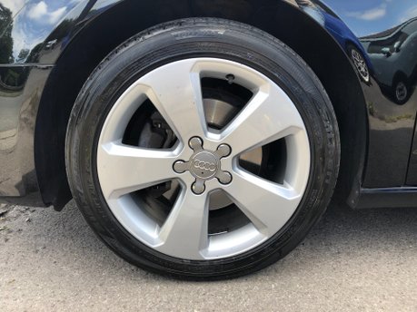 Audi A3 1.4 TFSI COD SPORT ULTRA petrol manual 5dr, 62,000m, 2 owners, £20 road tax 29