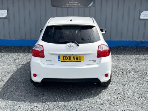 Toyota Auris 1.6 V-Matic SR Euro 5 5dr 43