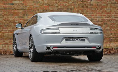 Aston Martin Rapide S 9