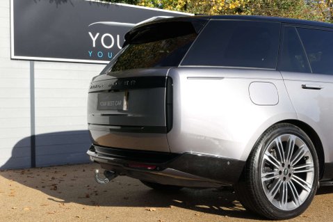 Land Rover Range Rover 3.0 Range Rover Autobiography D MHEV Auto 4WD 5dr 13