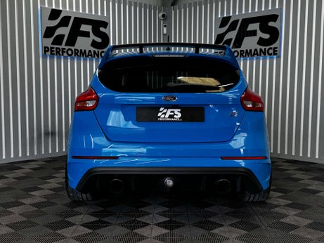 Ford Focus 2.3T EcoBoost RS Hatchback 5dr Petrol Manual AWD Euro 6 (s/s) (350 ps) 37