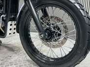Triumph Scrambler 2014 ONLY 11K EXCELLENT CONDITION LONG MOT WARRANTY 21