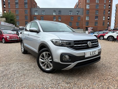 Volkswagen T-Cross 1.0 SE TSI LOOK! JUST 38000 MILES! STUNNING CAR!