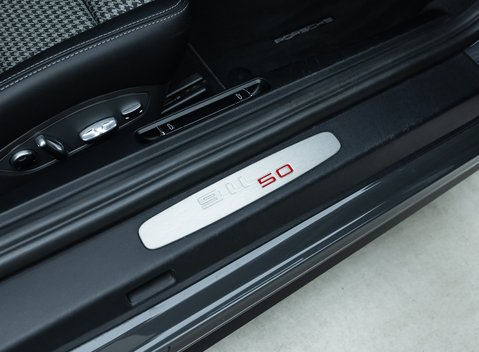 Porsche 911 50th Anniversary Edition (991) 21