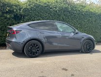 Tesla Model Y (Dual Motor) Long Range SUV 5dr Electric Auto 4WDE (384 bhp) 31