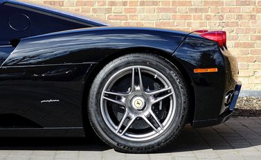 Ferrari Enzo 26