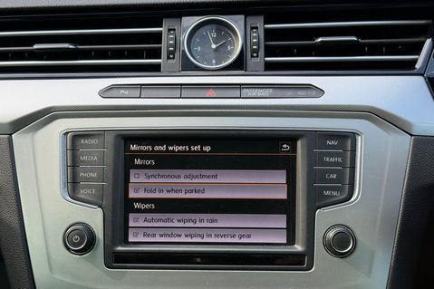 Volkswagen Passat SE BUSINESS TDI BMT DSG - £35 ROAD TAX -ULEZ READY -ADAPTIVE CRUISE CONTROL 45