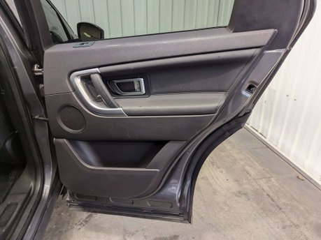 Land Rover Discovery Sport 2.0 Discovery Sport Landmark TD4 Auto 4WD 5dr 60