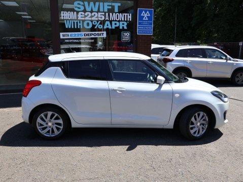 Suzuki Swift 1.2 Dualjet MHEV SZ-T CVT Euro 6 (s/s) 5dr 9