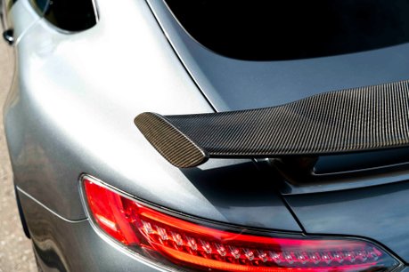 Mercedes-Benz AMG GT R PREMIUM. CARBON EXTERIOR PACKS 1 & 2. CARBON ENGINE BAY. CERAMIC BRAKES 23