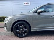 Audi Q3 1.5 TFSI CoD 35 S line S Tronic Euro 6 (s/s) 5dr 12