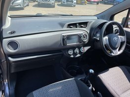 Toyota Yaris 1.0 Yaris TR VVT-i 5dr 22