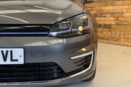 Volkswagen Golf 35.8kWh e-Golf Hatchback 5dr Electric Auto (136 ps) 25