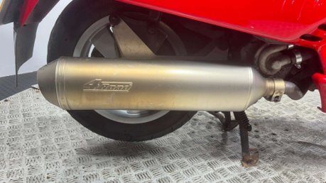 Piaggio Vespa GTS 2006 ONLY 10K 250CC PROJECT BIKE CLEAN EXAMPLE 7