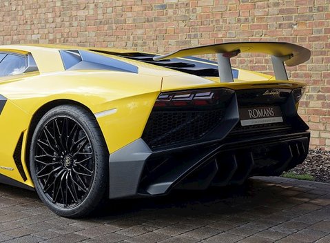Lamborghini Aventador SV LP750-4 19
