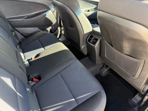 Hyundai TUCSON GDI SE BLUE DRIVE 29