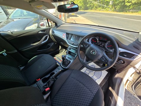 Vauxhall Astra DESIGN CDTI ECOTEC S/S 10