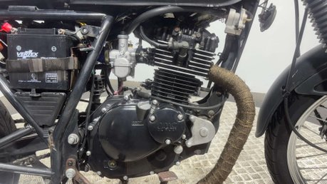 Herald Motor Co Classic 2014 XF 125CC Project 23