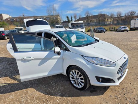Ford Fiesta 1.0T EcoBoost Titanium X Hatchback 5dr Petrol Powershift Euro 6 (100 ps) 33