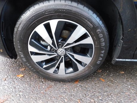 Volkswagen Polo 1.0 MATCH TSI 5 Dr 13