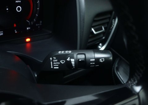 Nissan Qashqai 1.5 h e-POWER N-Connecta SUV 5dr Petrol Hybrid Auto Euro 6 (s/s) (190 ps) 40
