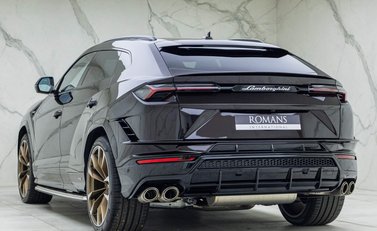 Lamborghini Urus S 7