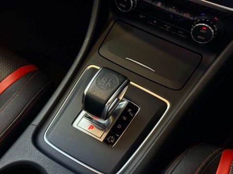 Mercedes-Benz A Class 2.0 A45 AMG 4Matic Auto 4WD 5dr 26