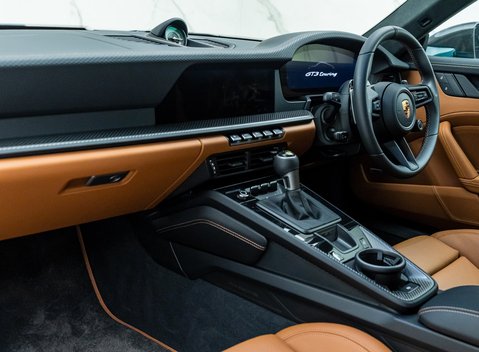 Porsche 911 GT3 TOURING (992.2) 17
