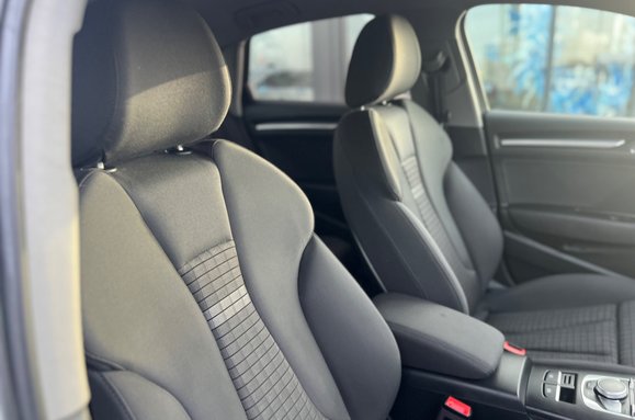 Audi A3 1.6 TDI SPORT AUTOMATIC 13