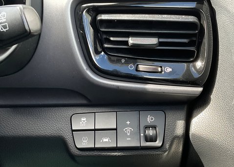 Kia Stonic '3' 1.0 T-GDi 24