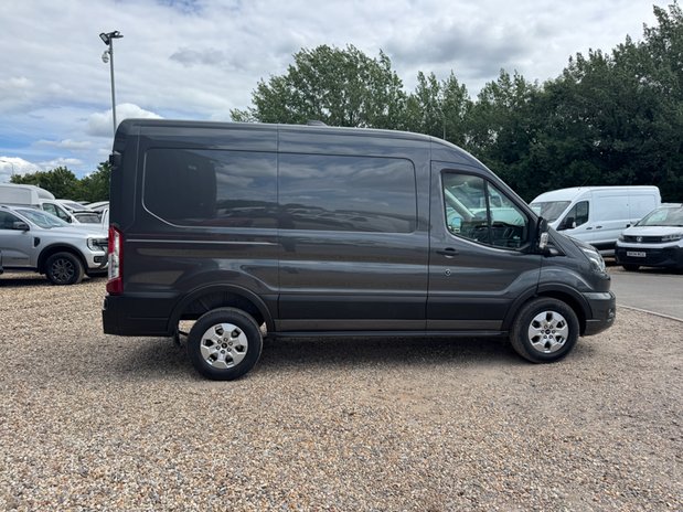 Ford Transit AUTO MWB [SOLD SM] L2H2 Medium Roof Limited 350 Air Con Alloys Sensors EURO 5
