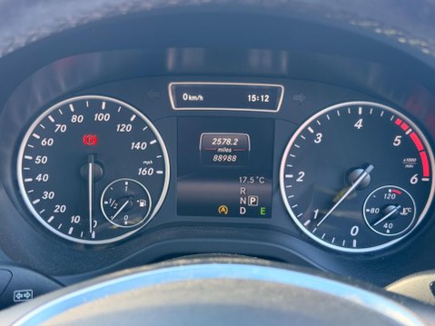 Mercedes-Benz A Class 1.5 A180 CDI SE 7G-DCT Euro 5 (s/s) 5dr 26