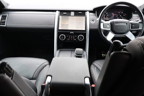 Land Rover Discovery 2023 R-DYNAMIC HSE MHEV GENUINE REAR SEAT CONVERSION URBAN 22 WHEELS  17