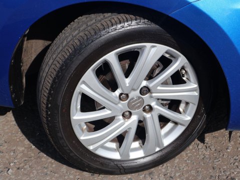 Suzuki Swift 1.2 Dualjet MHEV SZ-T CVT Euro 6 (s/s) 5dr 29