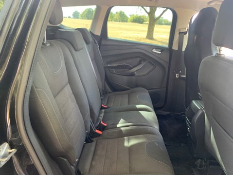 Ford Kuga ZETEC 17