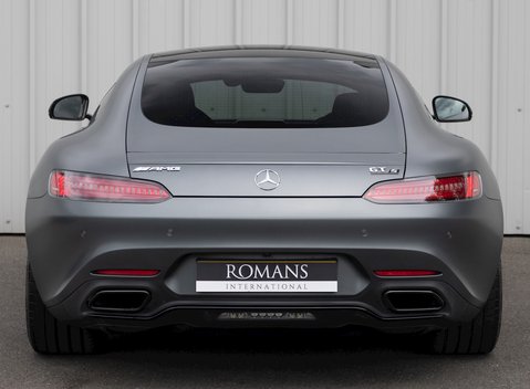 Mercedes-Benz Amg GT GT S 5