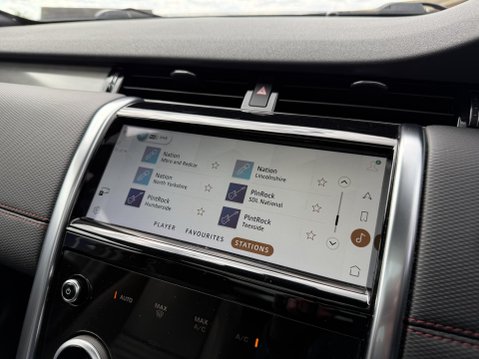 Land Rover Discovery Sport 1.5 P300e 12.2kWh R-Dynamic SE SUV 5dr Petrol Plug-in Hybrid Auto 4WD Euro 43