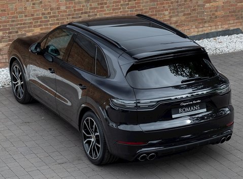 Porsche Cayenne Turbo 9