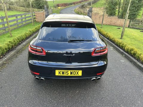 Porsche Macan S PDK 12
