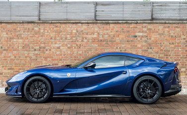 Ferrari 812 Superfast 2