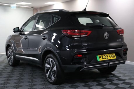 MG ZS TROPHY 10