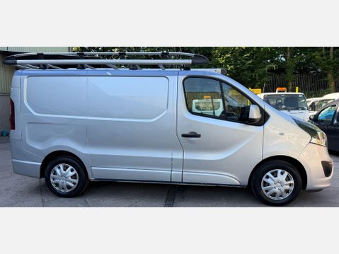 Vauxhall Vivaro 1.6 CDTi 2700 BiTurbo ecoFLEX Sportive L1 H1 Euro 5 (s/s) 5dr 7
