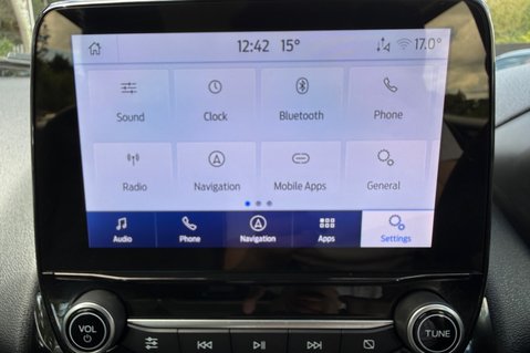 Ford Ecosport ST-LINE DESIGN - 2 OWNERS - FORD SERVICE HISTORY 47