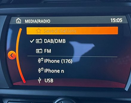 Mini Hatch 1.5 Cooper Sport Auto 3dr 32