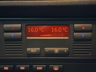 BMW M5 3.5 Saloon 4dr Petrol Manual (286 bhp) 61