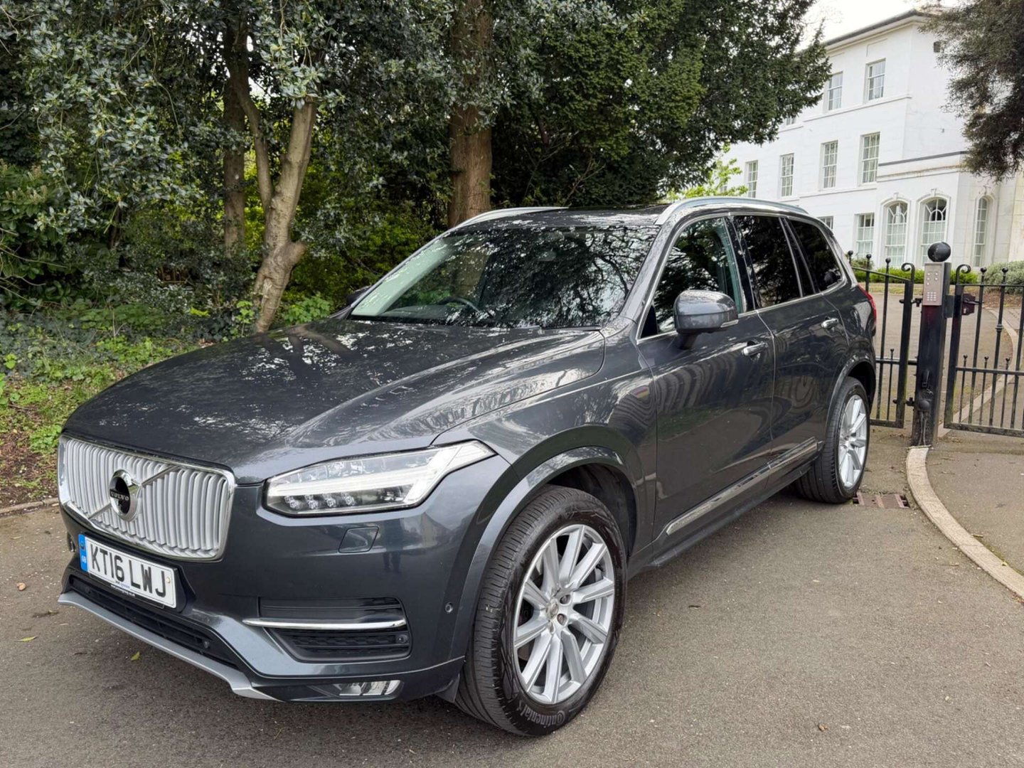 2016 Volvo XC90
