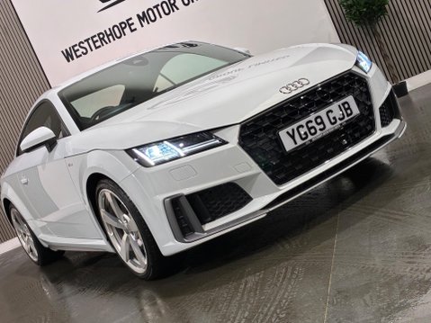 Audi TT 2.0 TFSI 45 S line S Tronic Euro 6 (s/s) 3dr 22