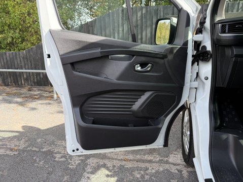 Renault Trafic SL30 EXTRA DCI 21