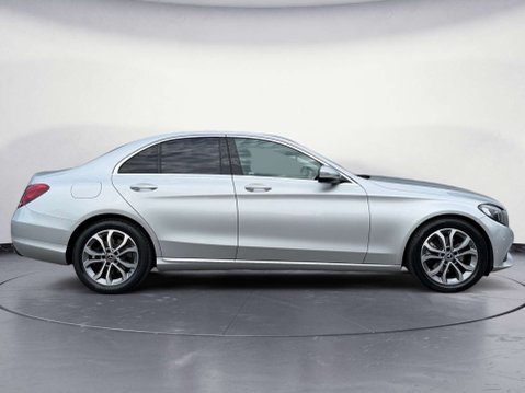 Mercedes-Benz C Class 2.0 C 200 Sport Auto 4dr 6