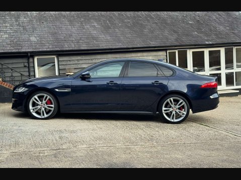 Jaguar XF 3.0d V6 S Saloon 4dr Diesel Auto Euro 6 (s/s) (300 ps) 8